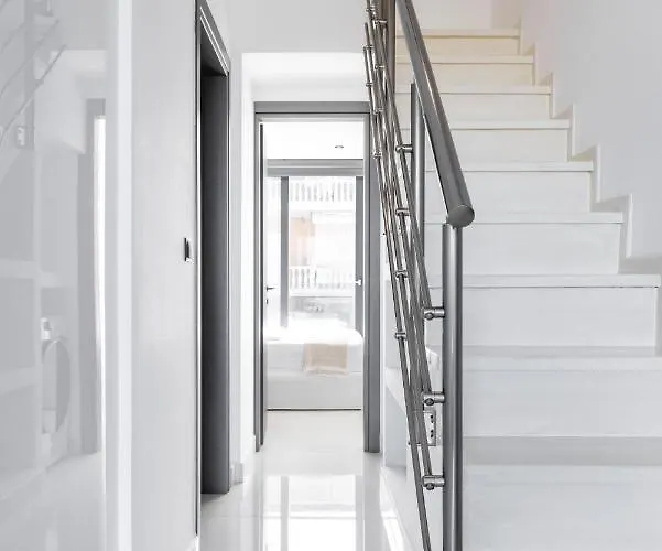 Sky Island House - Design Maisonette Kallithea *